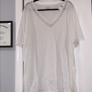 Short Sleeve V Neck Tee